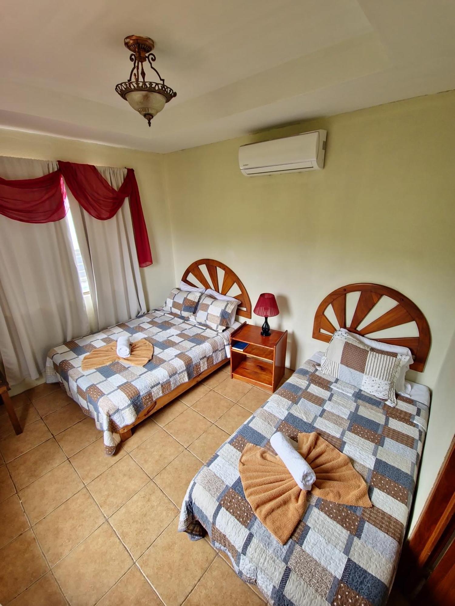 Hotel Diuwak Dominical Exteriér fotografie